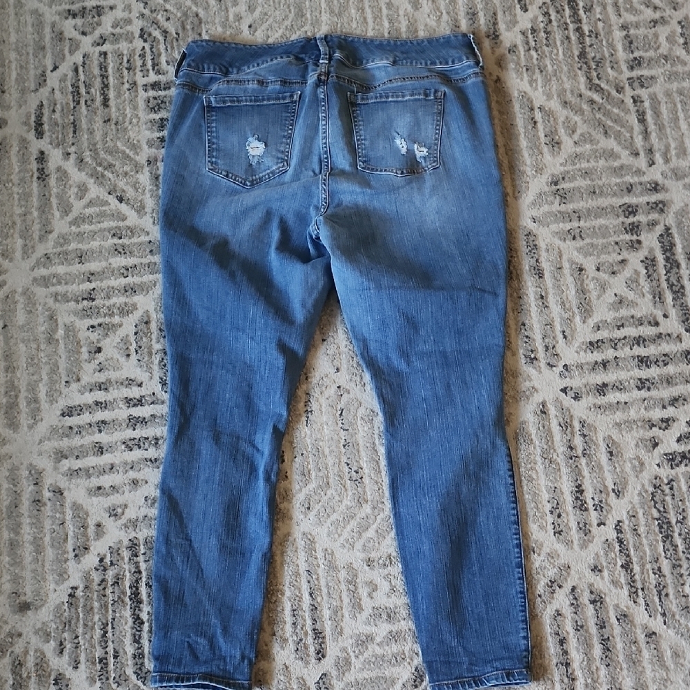 Torrid Jegging Light Blue Distressed Skinny Cropped Jeans - Picture 6 of 9